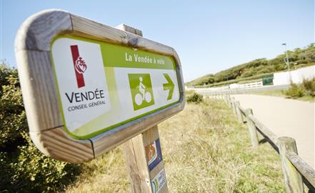 Rando en Vendée - L'hôtel l'orée du bois à 10 min de la Vélodyssée